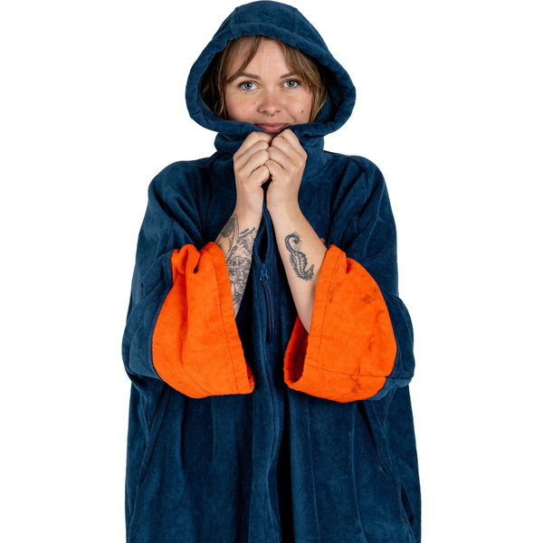 2026 Dryrobe Handtuch-Bademantel Mit Kapuze Und Reißverschluss Für Erwachsene FZORGTWLDSB - Deep Sea Blue